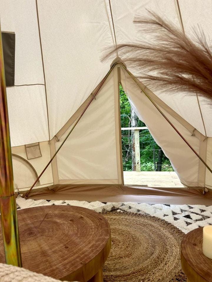 Enchanted Woodland Glamping Tent with Fire Pit & Clubhouse Kitchen Access Near Gentry, Arkansas House in Arkansas