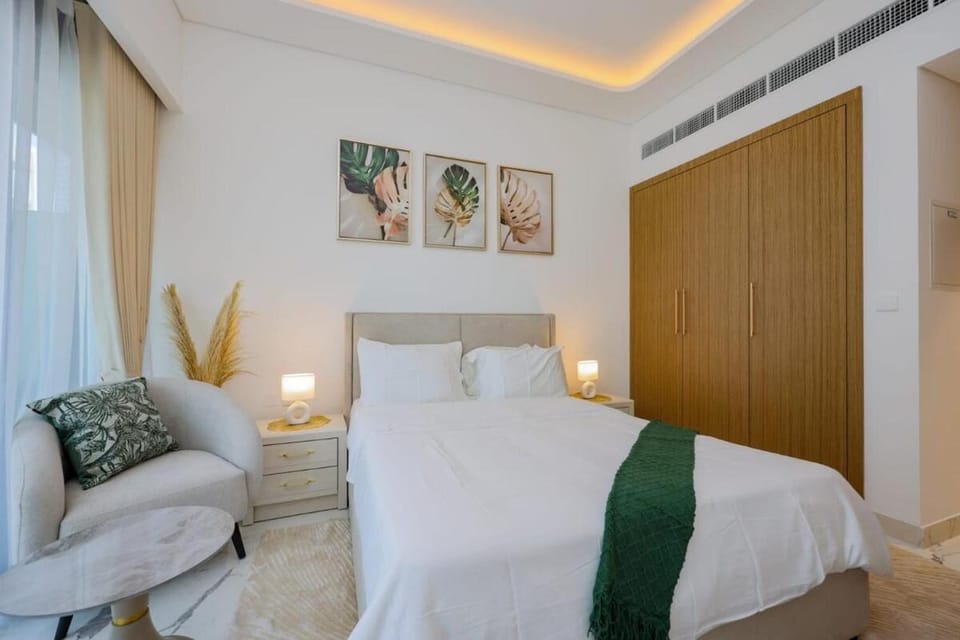 Classy Studio at Meydan Apartment in Dubai