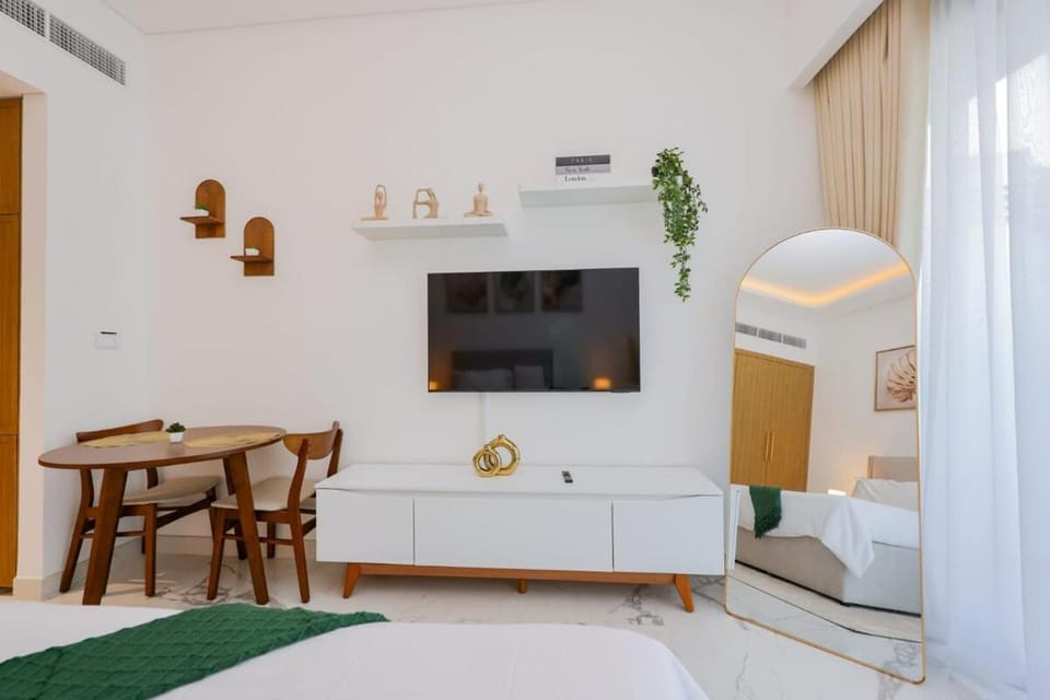 Classy Studio at Meydan Apartment in Dubai