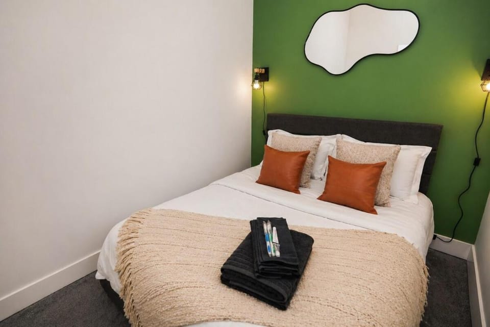 South Loop 2BR Chicago 420-Friendly Near McCormick & Chinatown Apartment in South Loop
