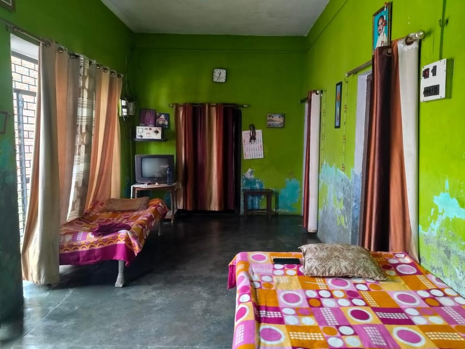 Priti homestay Vacation rental in Uttar Pradesh