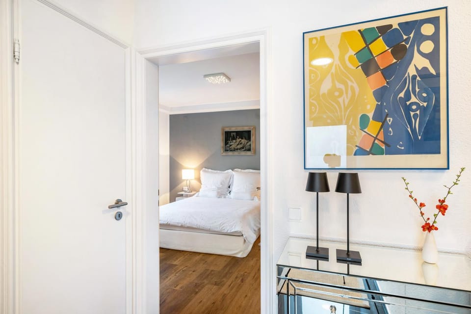 Living room, Bedroom