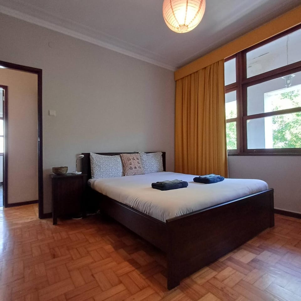 Spacious Family Apartment in Bom Sucesso Free Park Apartment in Porto