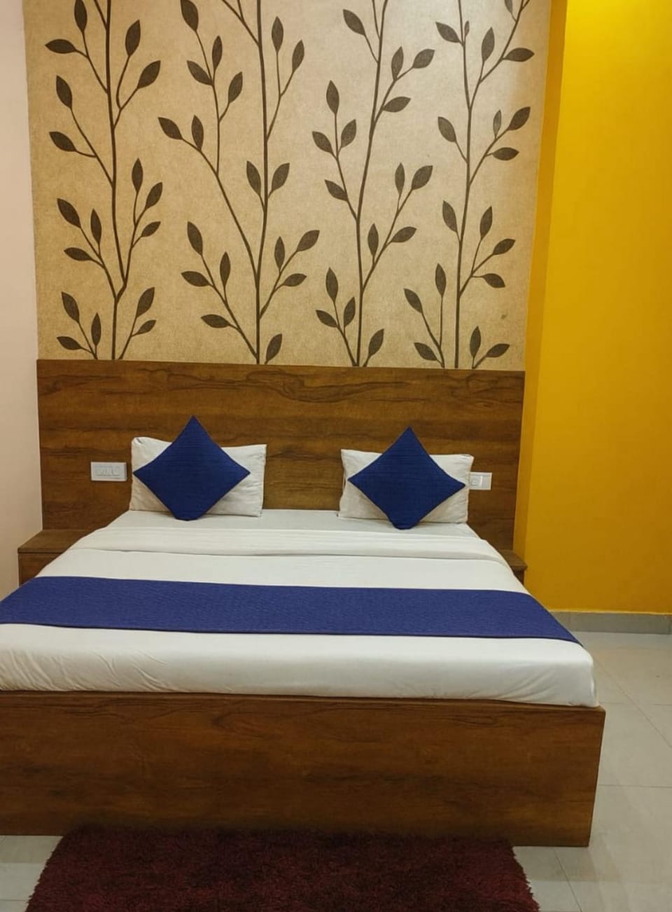 Hotel Royale Elite RK Residency Hotel in Uttar Pradesh