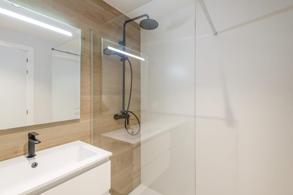Bathroom, Living room