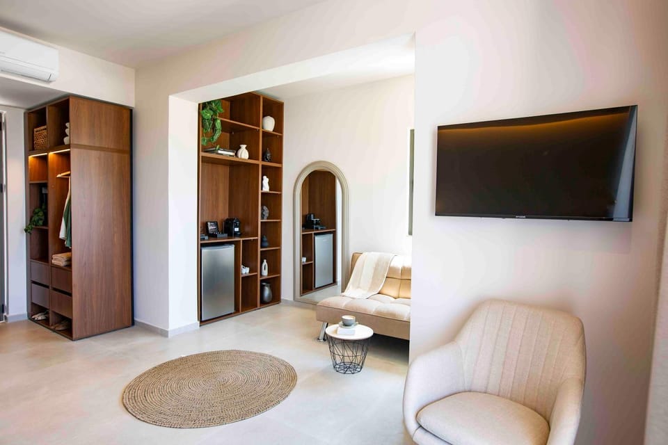 Kastri Beach Suites Apartment hotel in Faliraki, Greece