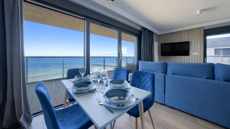 TV and multimedia, Living room, Sea view