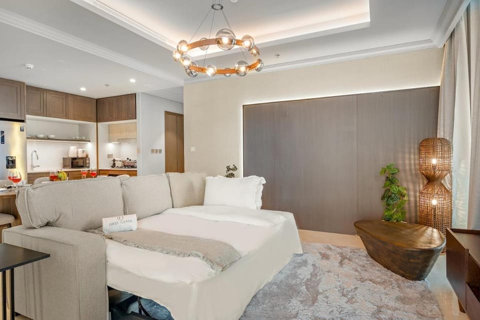 FIRST CLASS 2BR Sea View Paradise Near the Beach Apartment in Dubai