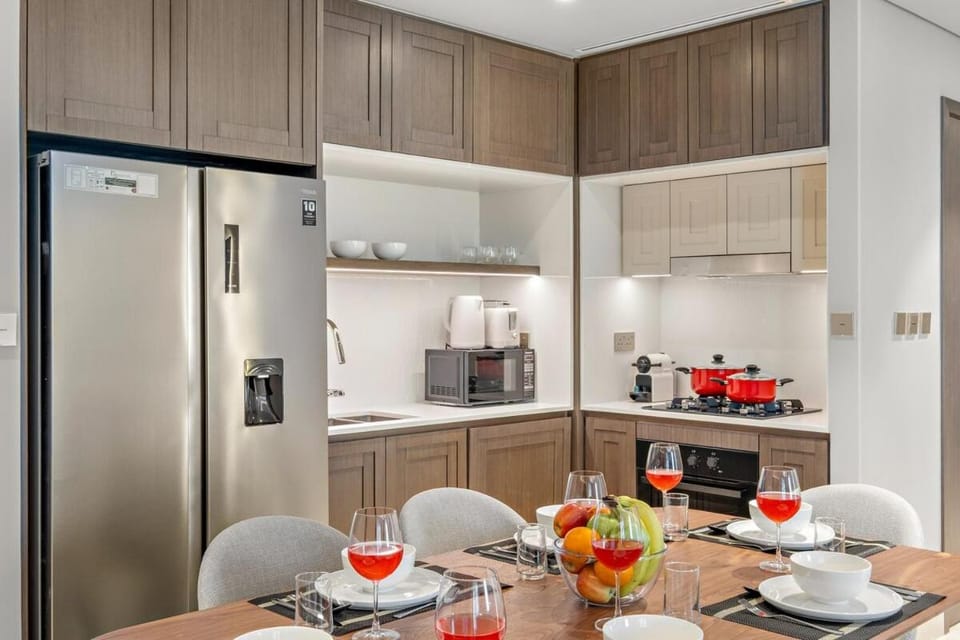 FIRST CLASS 2BR Sea View Paradise Near the Beach Apartment in Dubai