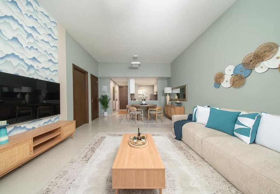 Seaside Modern 1BR Apartment at Blue Bay Walk, Pool & Beach Apartment in Sharjah
