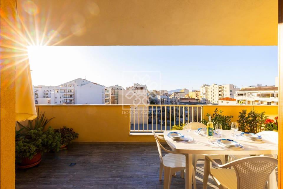 Balcony/Terrace, Dining area
