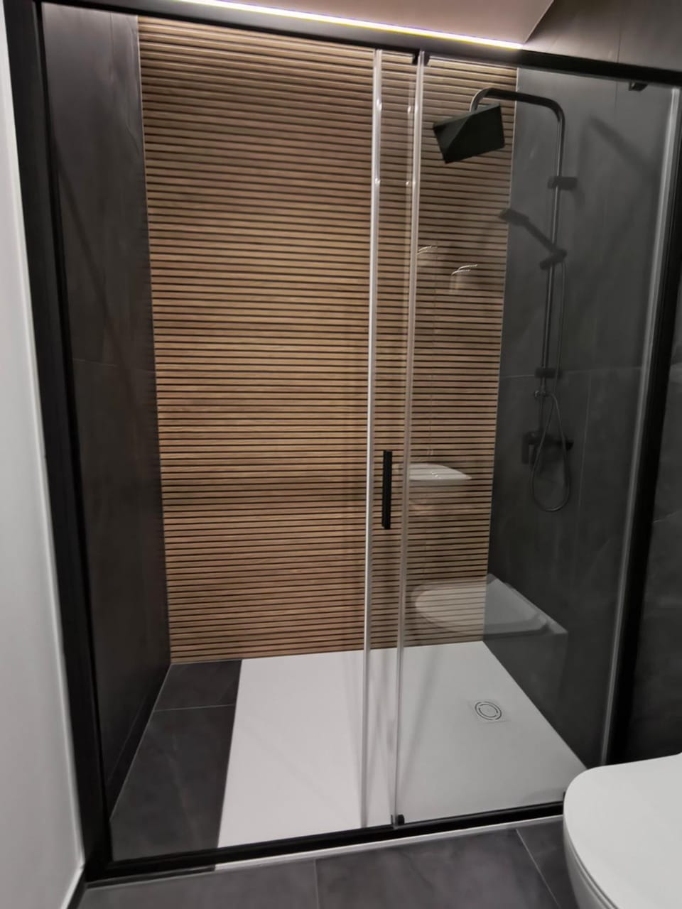 Shower, Bathroom