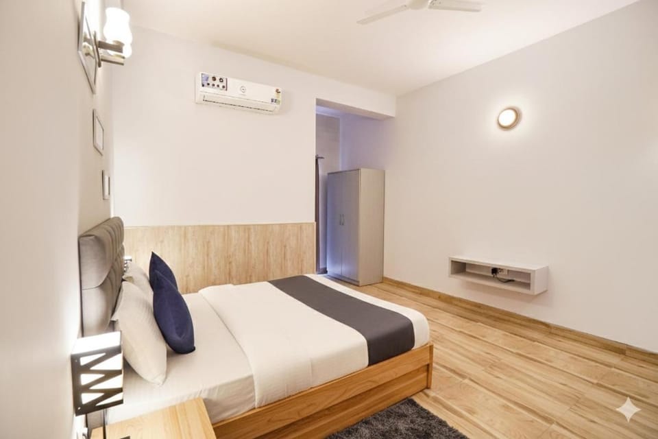 Bed, Bedroom, wardrobe