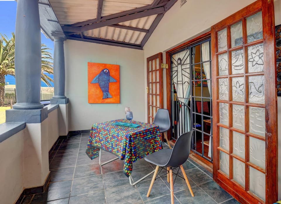 Patio, Day, View (from property/room), Balcony/Terrace, Seating area, Dining area
