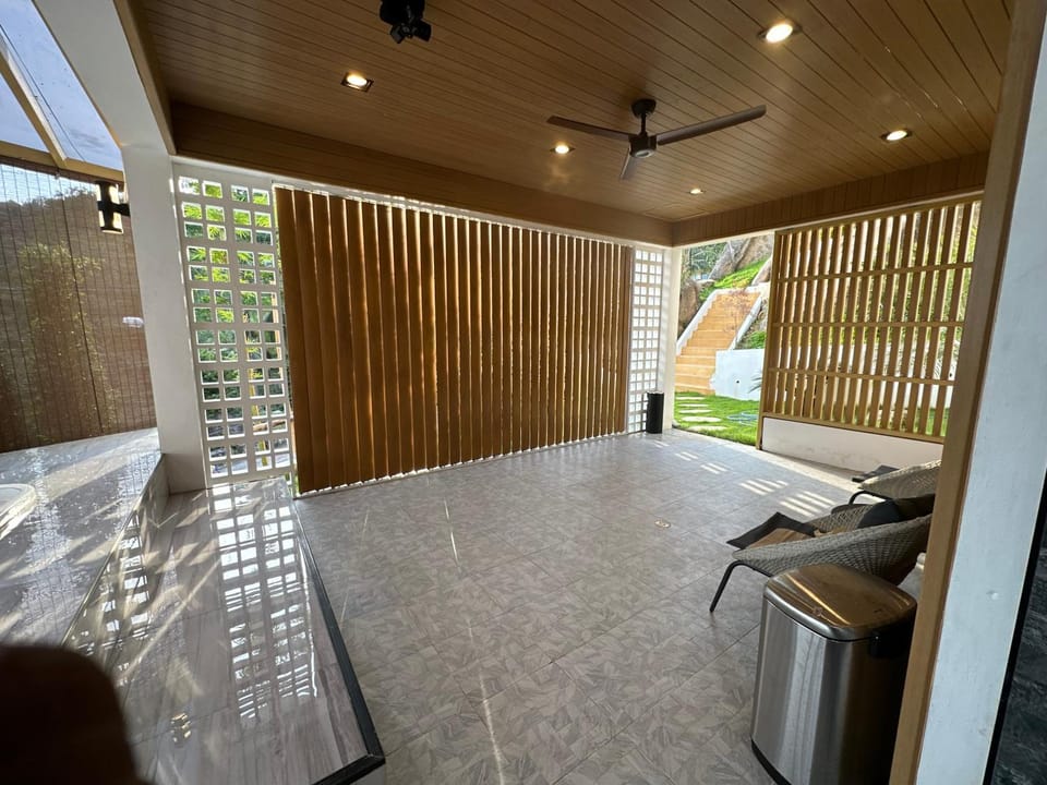 ON THE RoCK SEAVIEW Villa in Ban Tai