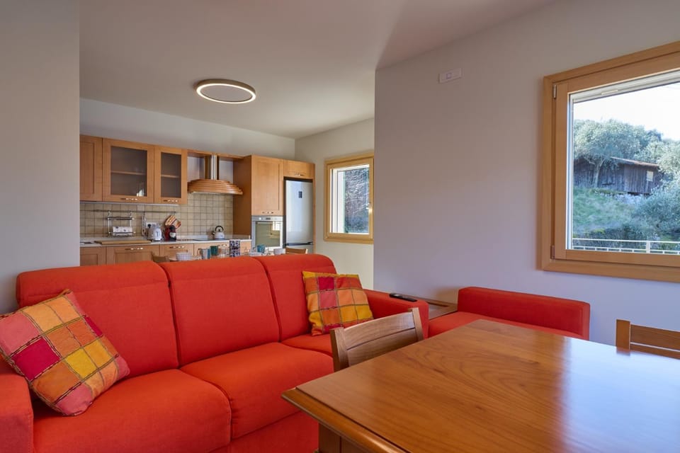 Villa Gioia - Acqua Apartment by Gardenjoy Apartment in Brenzone sul Garda