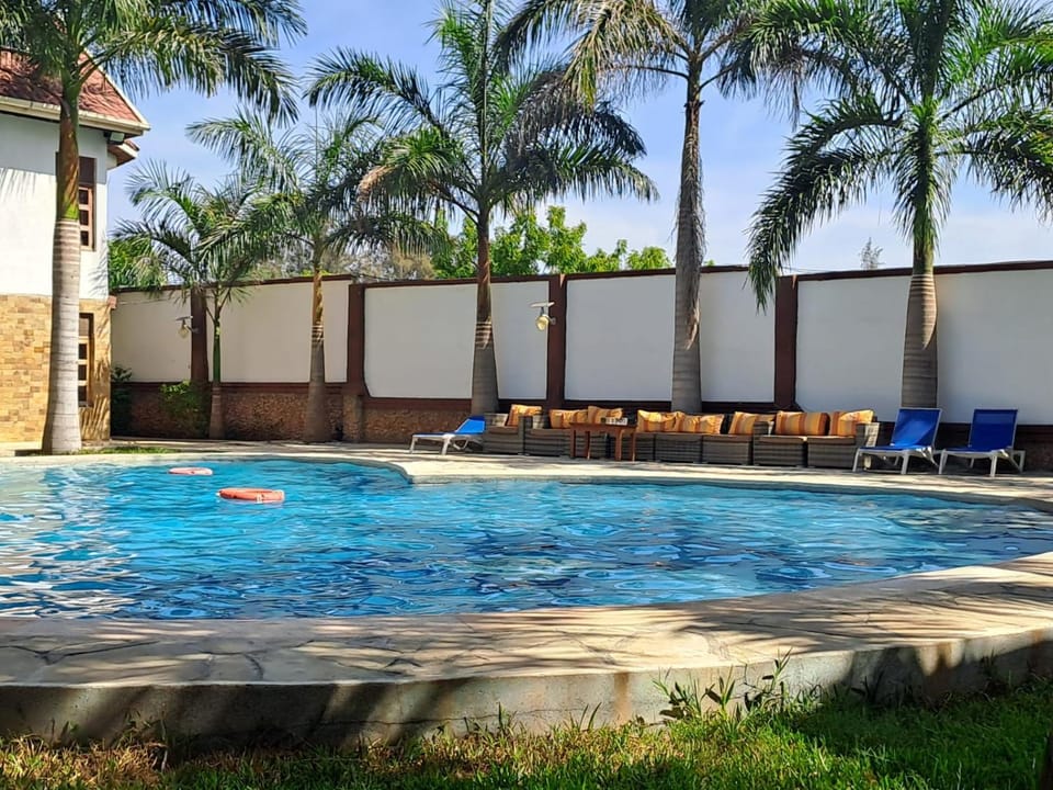 The Ocean Pearl Inn in Diani Beach