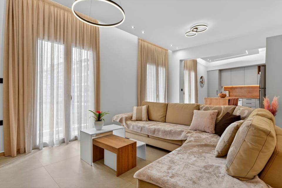 Living room, Photo of the whole room