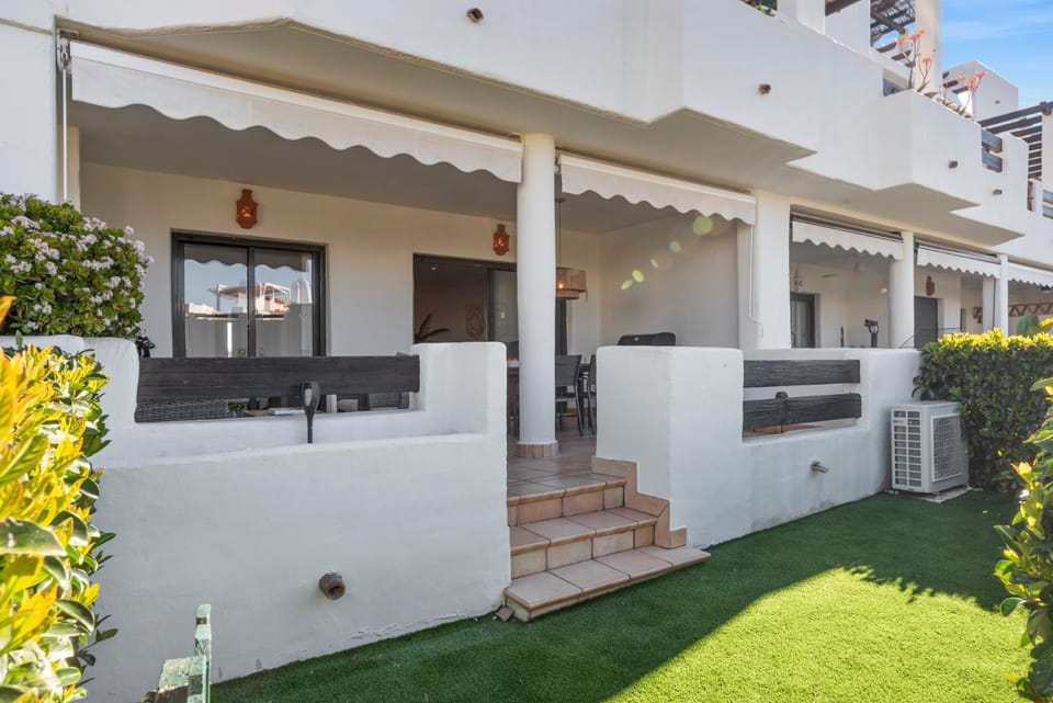 Garden, Balcony/Terrace
