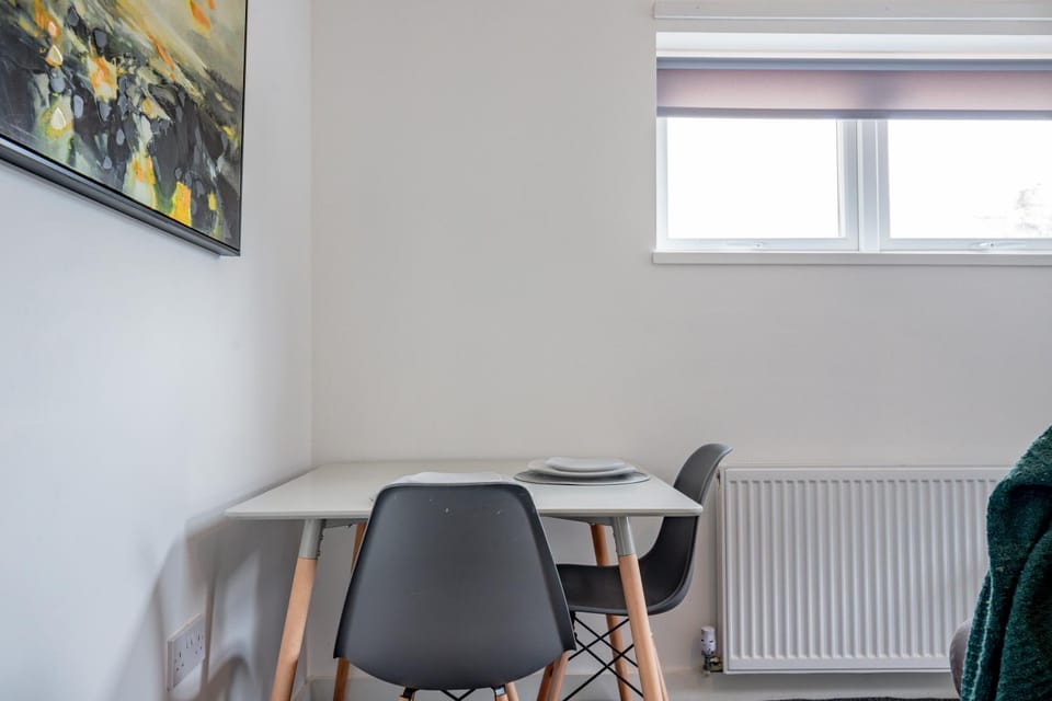Bromyard Road- Flat 2 Apartment in Worcester