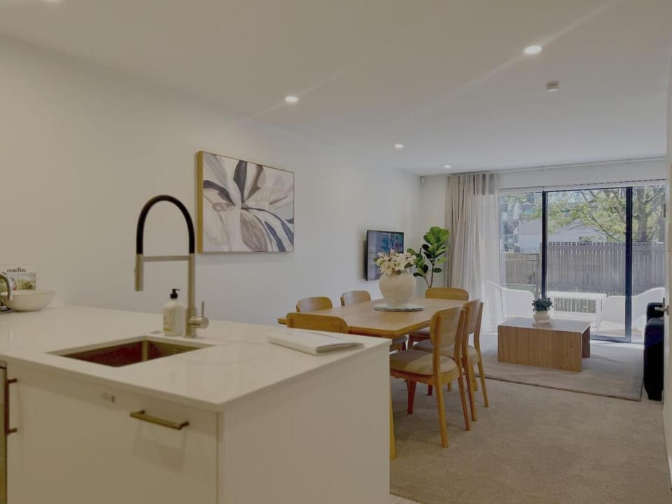 Living room, Photo of the whole room, kitchen