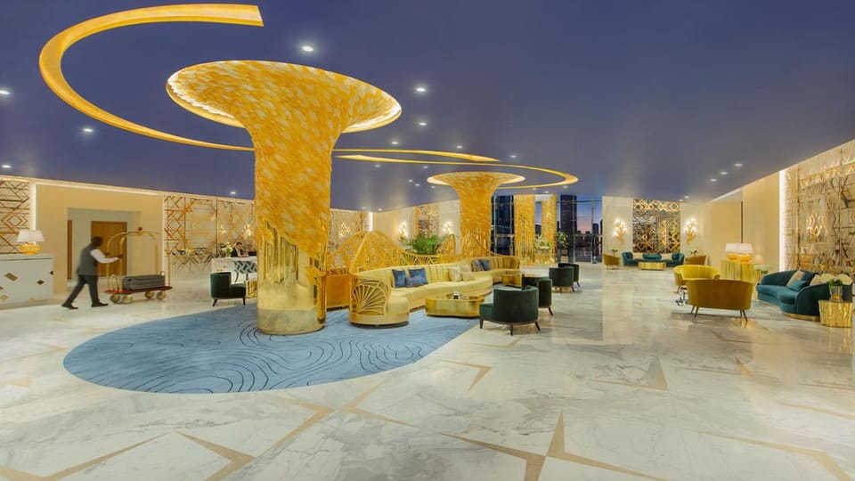 Damac Prive! Amazing Burj Khalifa and Canal View! Perfect Location! Apartment in Dubai