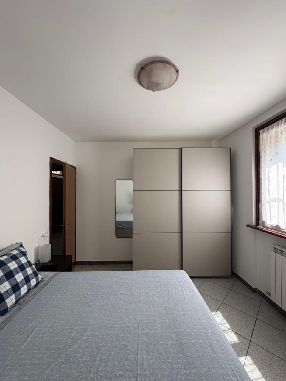 Bedroom, wardrobe