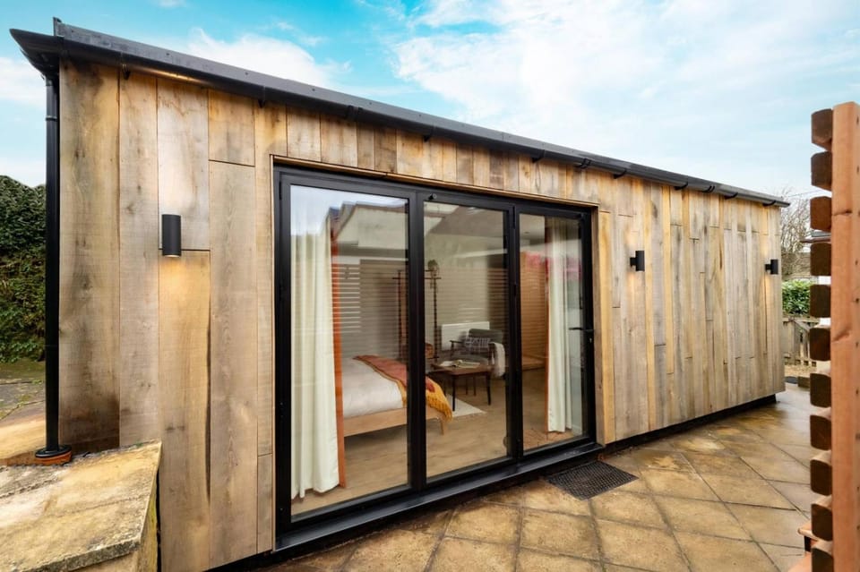 Property building, Patio