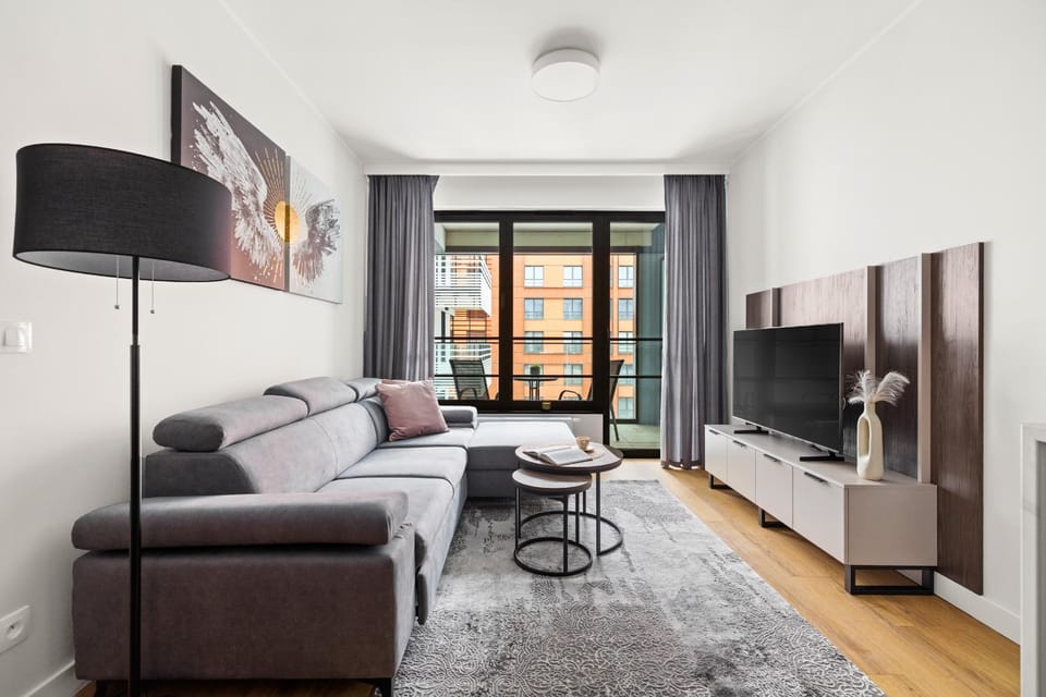 Communal lounge/ TV room, Living room, Evening entertainment