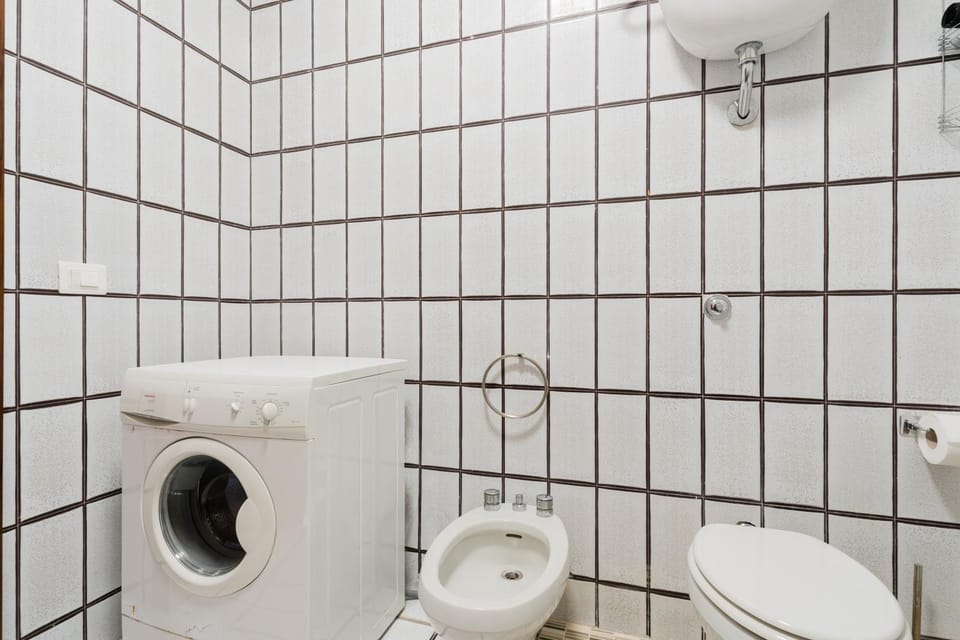 Toilet, Bathroom, bidet, washing machine