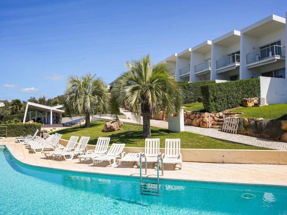 Serenity 18 House by Stay ici Villa in Guia