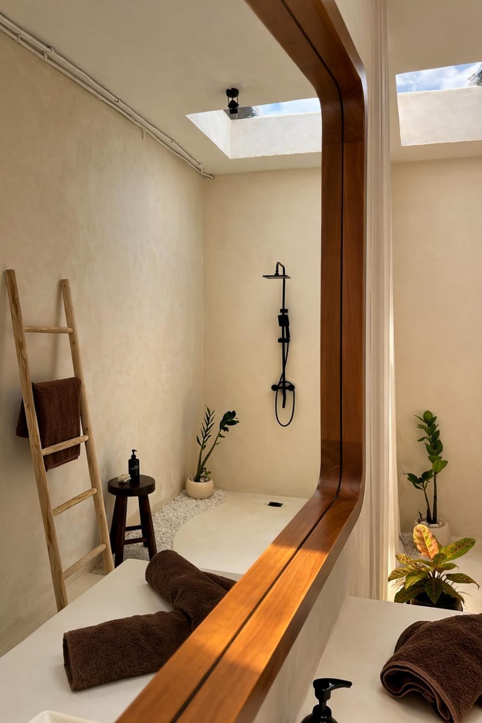 Shower, Bathroom, towels