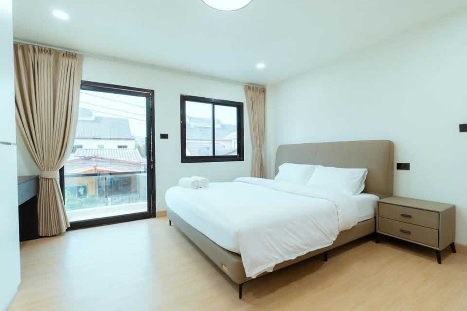 49spvilla 近步行街中天海滩别墅 Villa in Pattaya City
