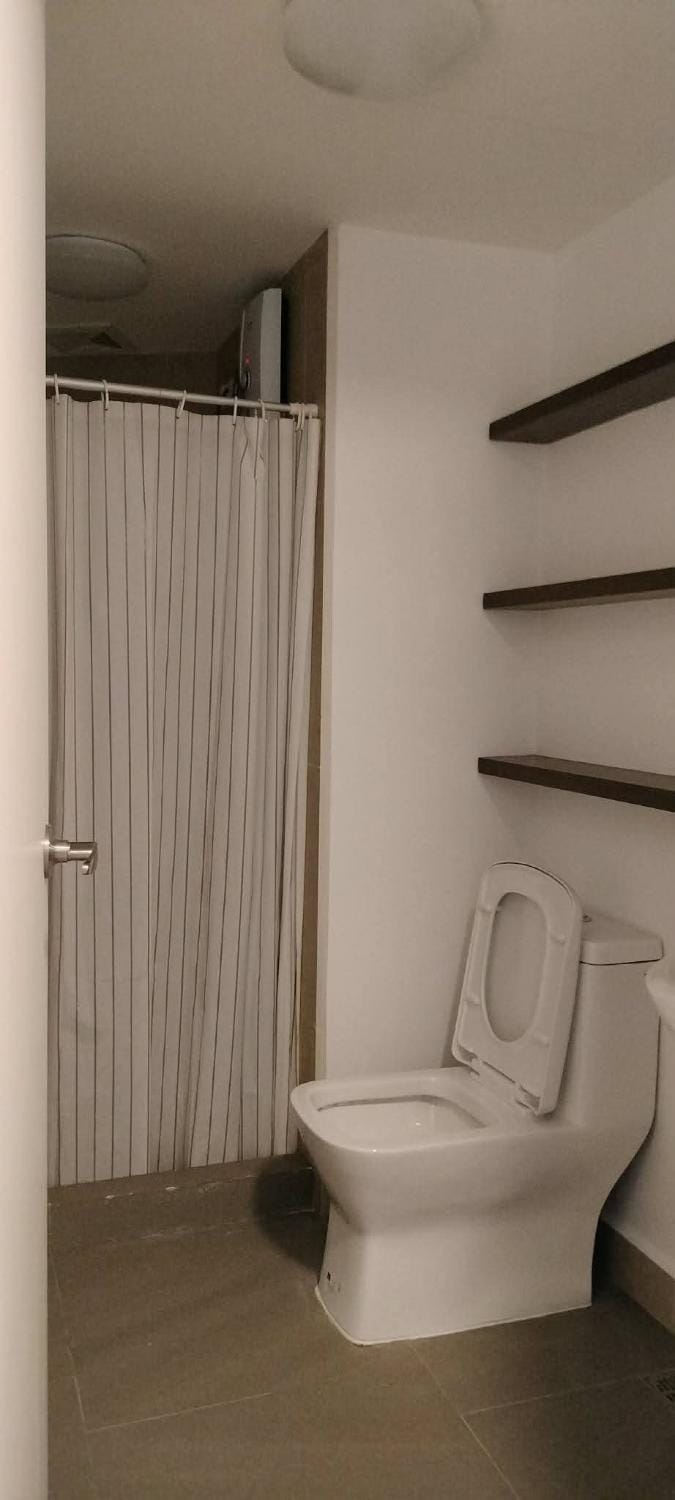 Transient Navales Residence Apartment in Muntinlupa