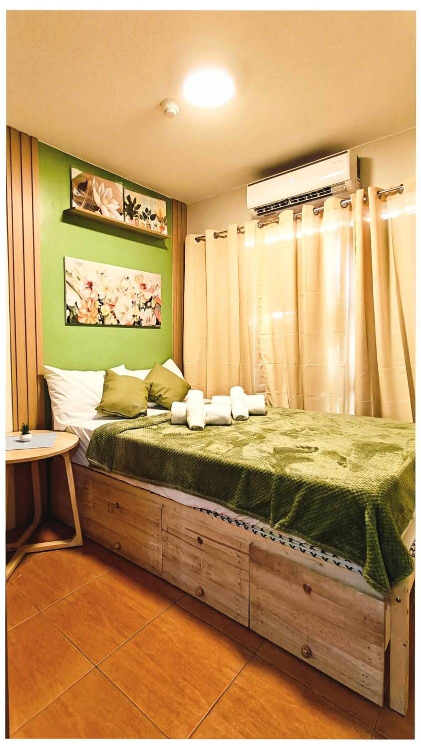 Tropical Nest Apartment in Pasig