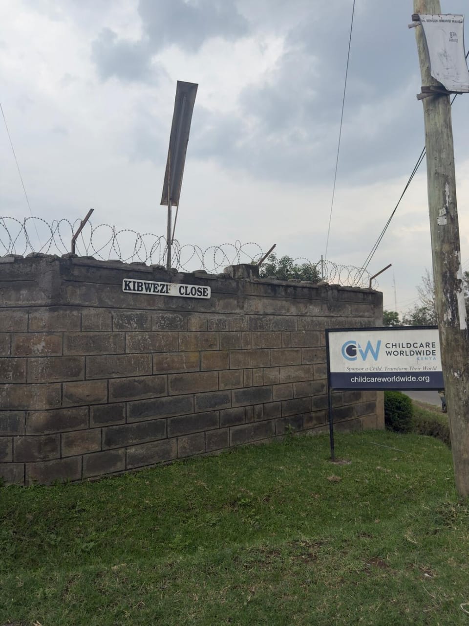 Royal park sec58 suites Apartment in Kenya