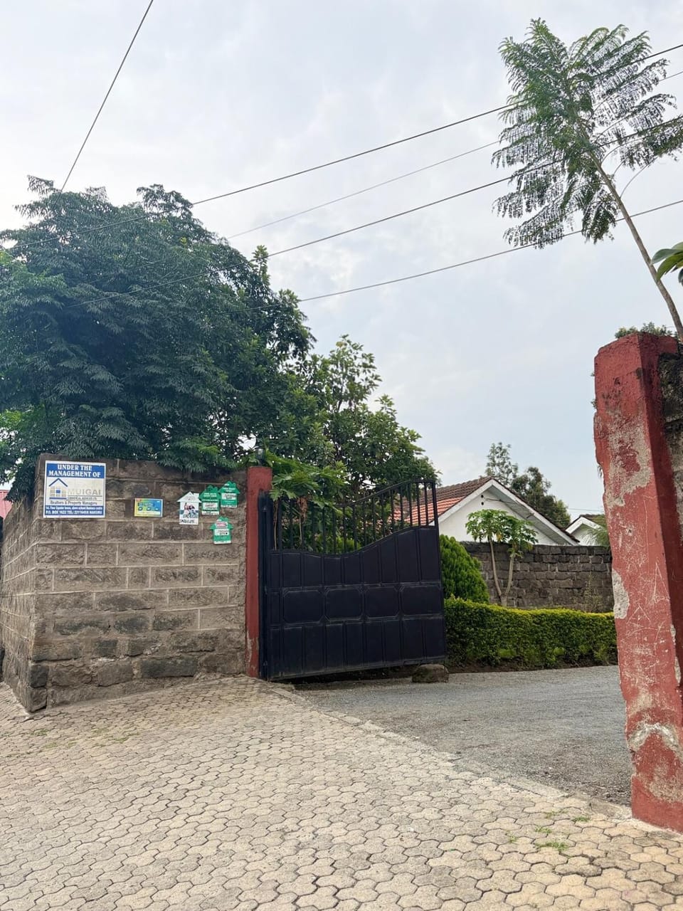 Royal park sec58 suites Apartment in Kenya
