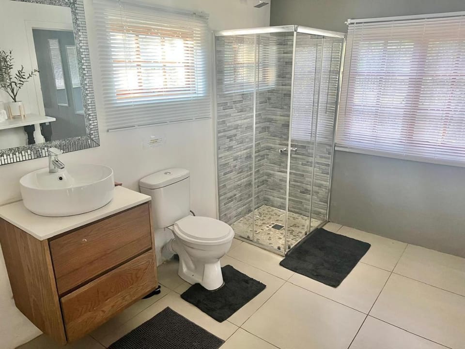 Briar & Bloom2 Apartment in KwaZulu-Natal