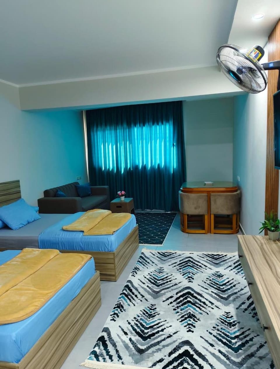 Photo of the whole room