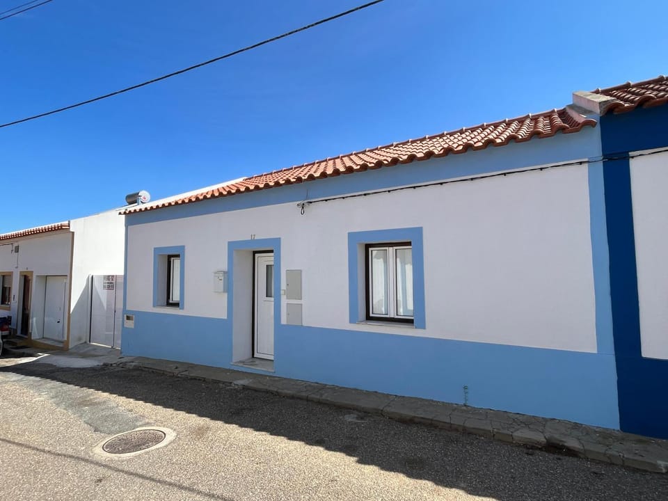 Property building, Street view