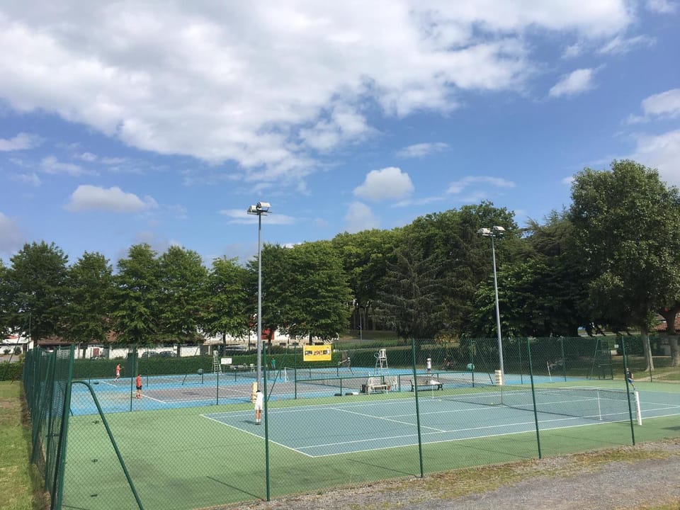 Tennis court
