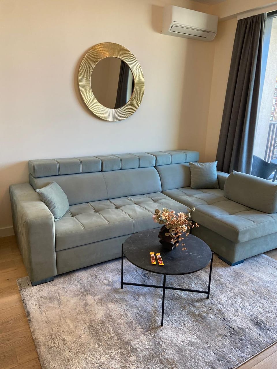 Living room, Seating area, air conditioner