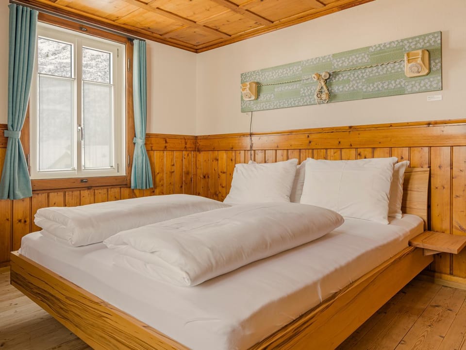 Modernized Historic Posthouse Apartment 8min to Andermatt Apartment in Switzerland