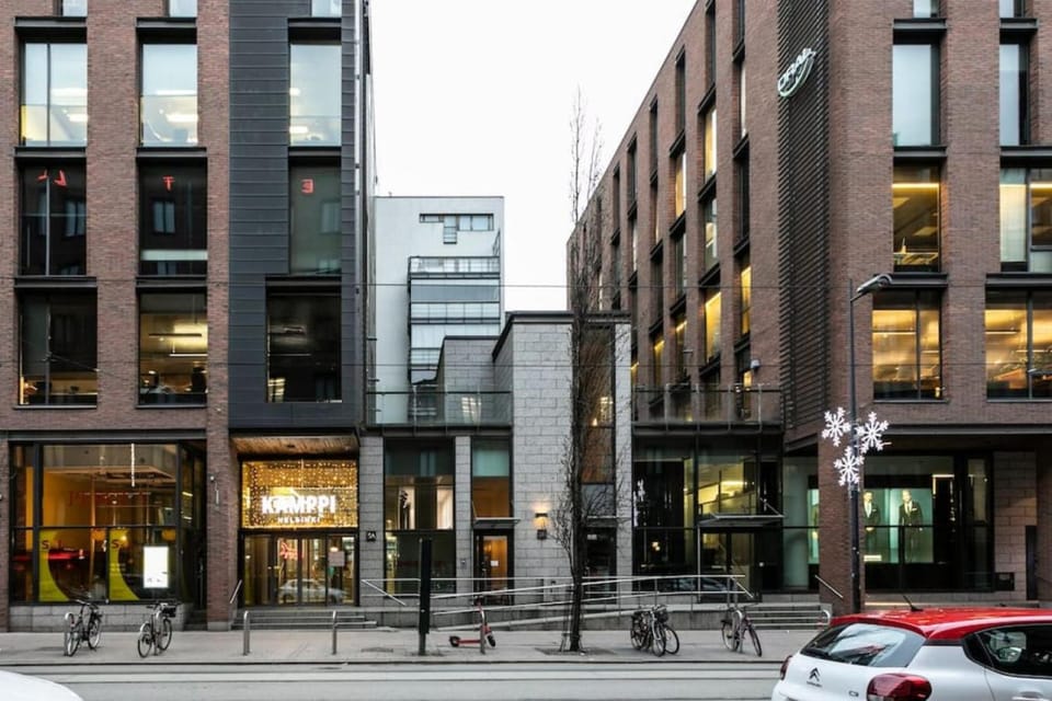 Property building, Neighbourhood, Other, Location