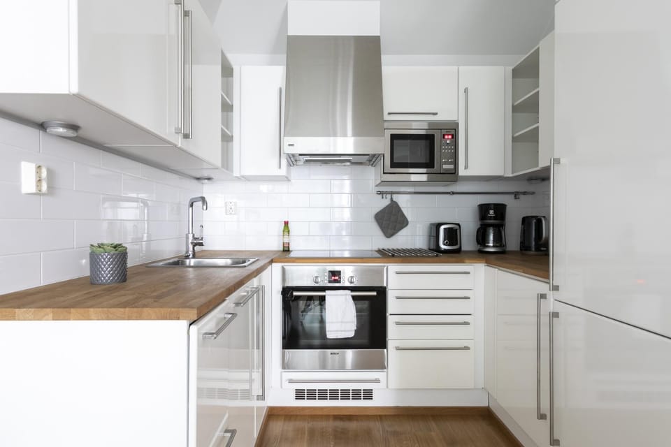 Coffee/tea facilities, Kitchen or kitchenette, Other, dishwasher, oven, stove, toaster
