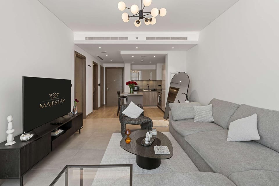 Cozy 1BR Retreat Prime Location Apartment in Dubai