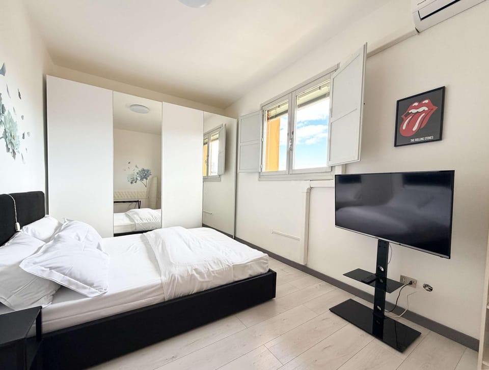 Cinzia's City Pad Apartment in Bologna