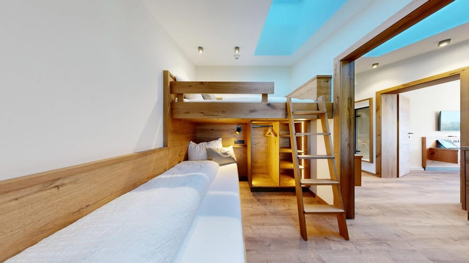 Bed, Bedroom, bunk bed