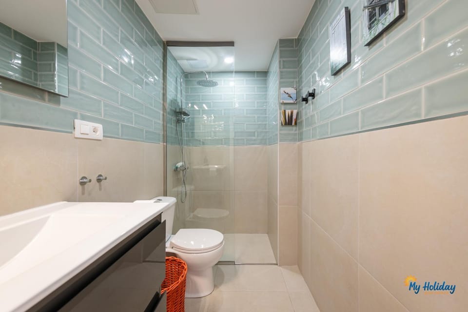 Shower, Bathroom