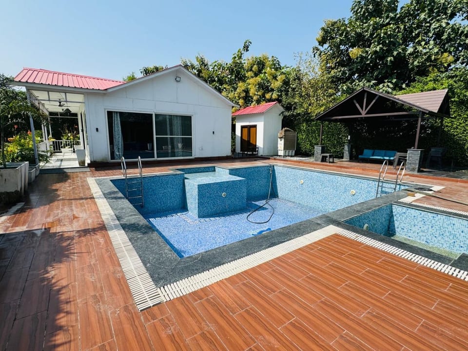 Bandidos Resort Farm Stay in Noida